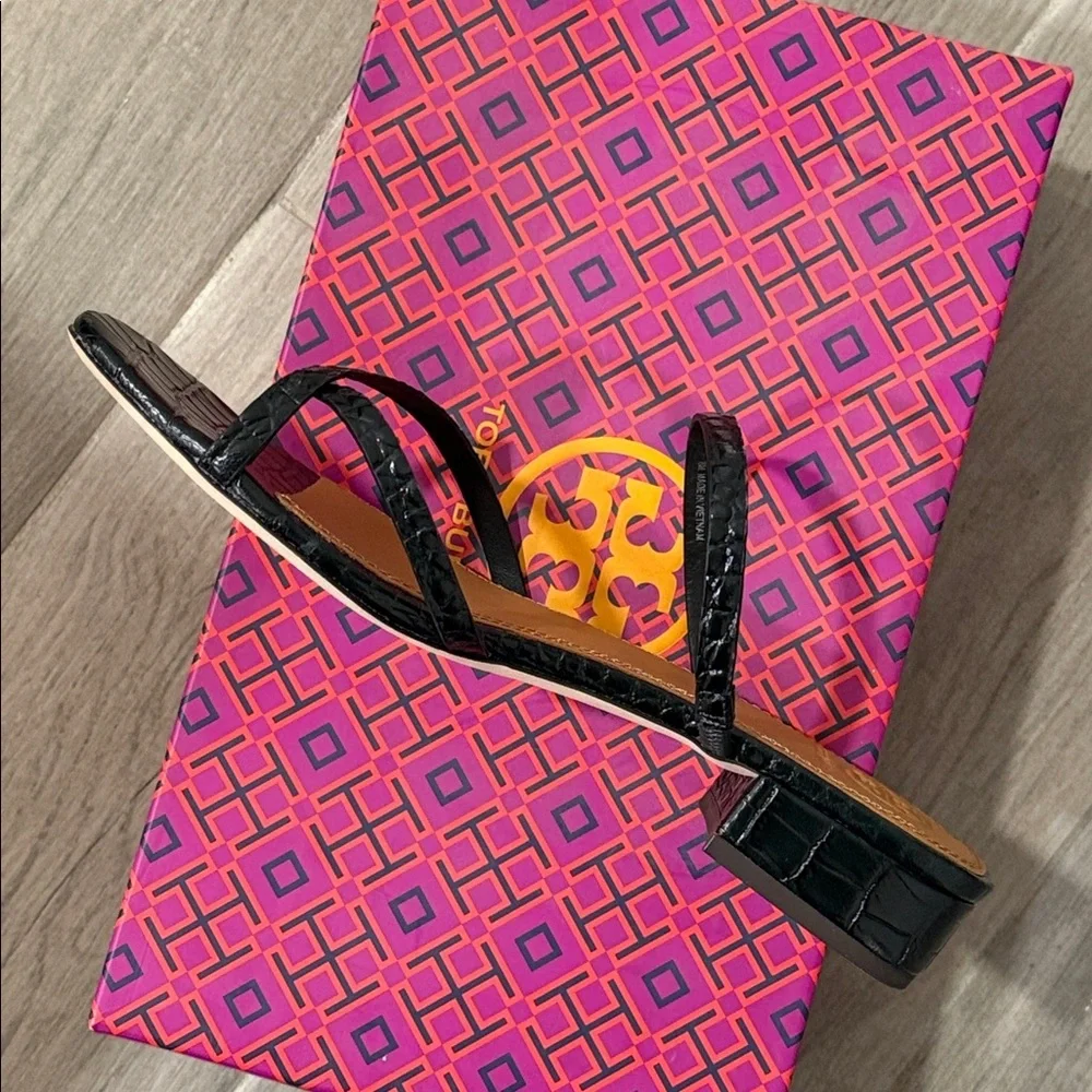 Tory Burch Brooke 35MM Thin Strap Sandal‎ Croc-Embossed Size 8